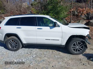 2018 Jeep Grand Cherokee Limited with VIN 1C4RJFBG6JC304211, listed as a IAAI auction lot 41855367 with 85,542 mi miles and . Bid and sale history available at DreamBid. Image 12.