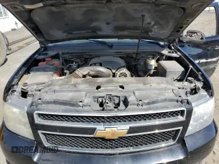 2007 Chevrolet Tahoe LTZ с VIN 1GNFK13077R212834, выставлен на аукционе Copart как лот 55118685 с пробегом 118 440 миль миль и Списание • Salvage title. История ставок и продаж доступна на DreamBid. Изображение 12.