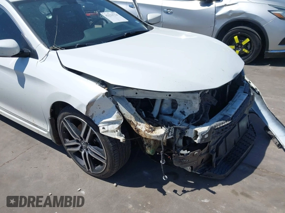 2016 Honda Accord Sport z VIN 1HGCR2F53GA040094, wystawiony jako IAAI lot #42223714 z przebiegiem 301 878 mil mil oraz . Historia ofert i sprzedaży dostępna na DreamBid. Obrazek 6.