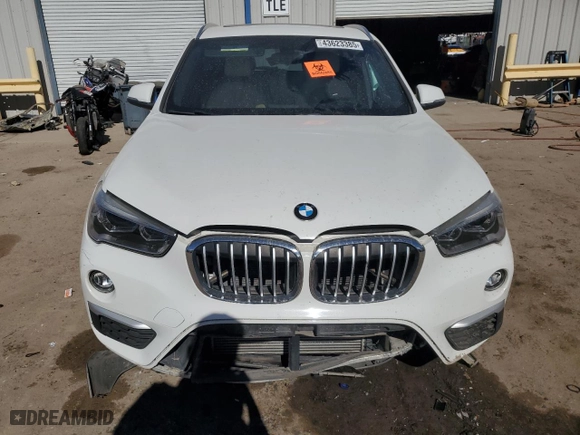 2016 BMW X1 xDrive28i with VIN WBXHT3C39GP882341, listed as a Copart auction lot 43623385 with 0 mi miles and Salvage Title. Bid and sale history available at carsss.com. Image 5.