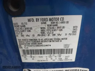 2013 Ford F-150 XL with VIN 1FTEW1CM8DKE24674, listed as a IAAI auction lot 41881852 with 212,445 mi miles. Bid and sale history available at carsss.com. Image 9.