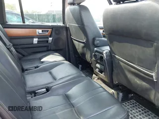 2013 Land Rover LR4 HSE с VIN SALAG2D44DA697884, выставлен на аукционе IAAI как лот 42620594 с пробегом 134 174 миль миль и . История ставок и продаж доступна на DreamBid. Изображение 8.