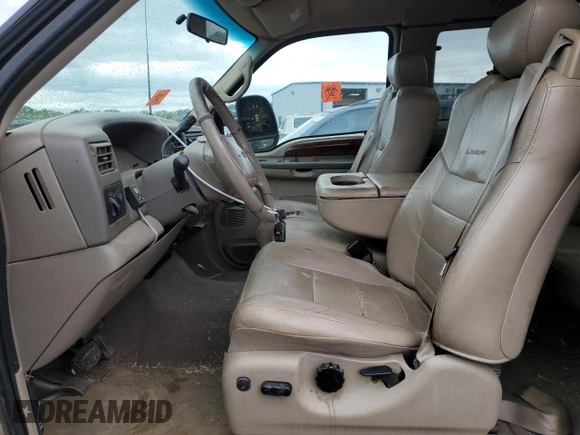 2001 Ford Super Duty F-250 XL with VIN 1FTNX21F81EB37823, listed as a Copart auction lot 50396105 with 272,373 mi miles and Salvage Title. Bid and sale history available at carsss.com. Image 7.