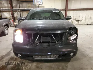 2009 GMC Yukon Denali z VIN 1GKFK03209J115789, wystawiony jako Copart lot #44224165 z przebiegiem 221 292 mil mil oraz Szkoda całkowita • Salvage title. Historia ofert i sprzedaży dostępna na DreamBid. Obrazek 5.