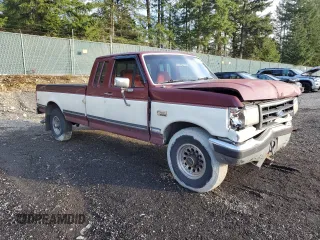 1990 Ford F-250 with VIN 1FTHX25M5LKB09701, listed as a Copart auction lot 47567725 with 42,975 mi miles and Salvage Title. Bid and sale history available at carsss.com. Image 4.