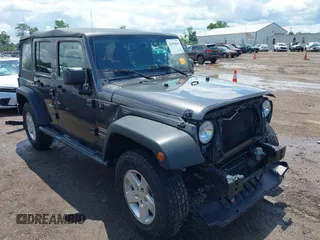 2017 Jeep Wrangler Unlimited Sport with VIN 1C4BJWDG8HL690185, listed as a IAAI auction lot 42545838 with 111,157 mi miles and . Bid and sale history available at DreamBid. Image 1.