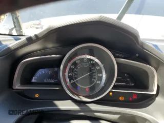 2016 Mazda 3 i Touring с VIN 3MZBM1M70GM319753, выставлен на аукционе Copart как лот 56988145 с пробегом 62 680 миль миль и Списание • Salvage title. История ставок и продаж доступна на DreamBid. Изображение 9.