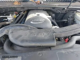 2003 Chevrolet Tahoe Z71 with VIN 1GNEK13Z13R166468, listed as a IAAI auction lot 41848131 with 163,738 mi miles. Bid and sale history available at carsss.com. Image 10.