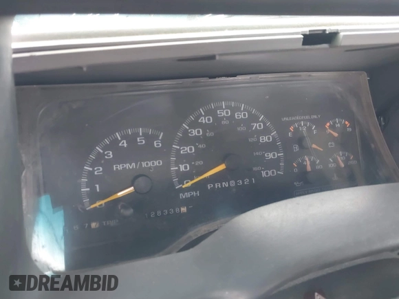 1998 Chevrolet Silverado 1500 with VIN 1GCEK14R6WZ273561, listed as a IAAI auction lot 41472999 with 128,338 mi miles and . Bid and sale history available at DreamBid. Image 7.