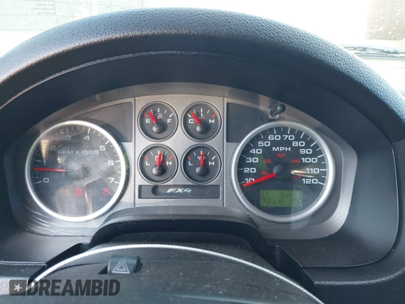 2004 Ford F-150 XLT with VIN 1FTPW14574KC03115, listed as a IAAI auction lot 41707720 with 271,161 mi miles. Bid and sale history available at carsss.com. Image 7.