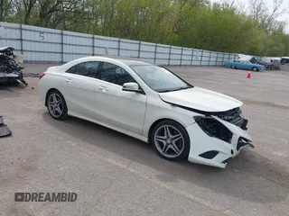 2014 Mercedes-Benz CLA 250 z VIN WDDSJ4GB4EN112613, wystawiony jako IAAI lot #42144569 z przebiegiem 111 413 mil mil oraz . Historia ofert i sprzedaży dostępna na DreamBid. Obrazek 1.