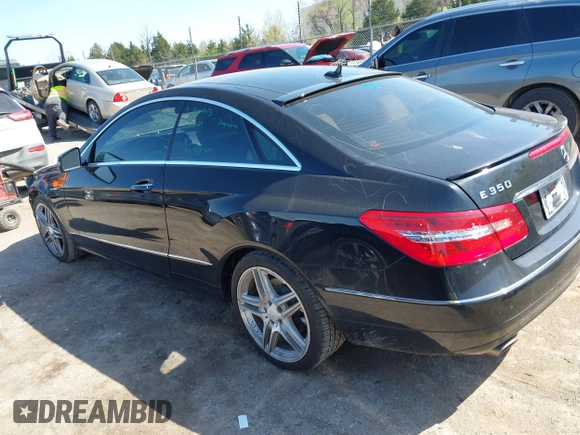 2013 Mercedes-Benz E 350 with VIN WDDKJ5KB3DF207881, listed as a IAAI auction lot 41955127 with 83,786 mi miles and . Bid and sale history available at DreamBid. Image 15.