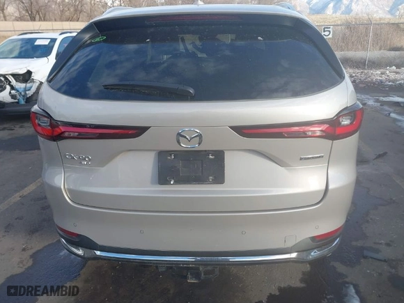 2024 Mazda CX-90 3.3 Turbo Premium Plus with VIN JM3KKEHD4R1122012, listed as a IAAI auction lot 41290231 with 27,261 mi miles. Bid and sale history available at carsss.com. Image 16.