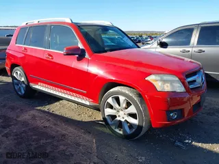 2010 Mercedes-Benz GLK-Class GLK 350 with VIN WDCGG5GB6AF339613, listed as a IAAI auction lot 41475180 with 177,398 mi miles. Bid and sale history available at carsss.com. Image 1.