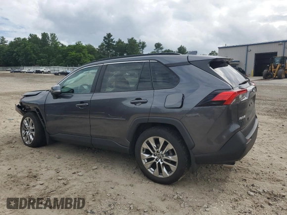 2021 Toyota RAV4 XLE Premium with VIN 2T3A1RFV5MC152318, listed as a Copart auction lot 62899735 with 41,376 mi miles and Salvage title. Bid and sale history available at DreamBid. Image 2.