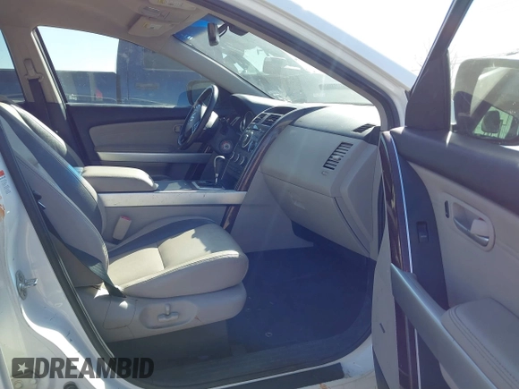 2008 Mazda CX-9 Touring with VIN JM3TB28AX80122920, listed as a IAAI auction lot 41828149 with 179,743 mi miles and . Bid and sale history available at carsss.com. Image 5.