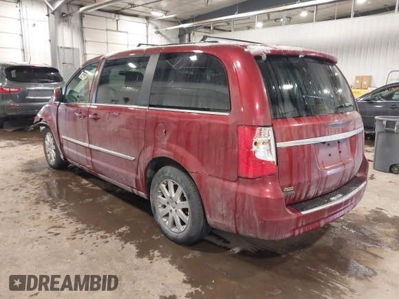 2015 Chrysler Town & Country Touring with VIN 2C4RC1BG1FR717939, listed as a IAAI auction lot 41667583 with 1 mi miles. Bid and sale history available at carsss.com. Image 3.