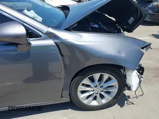 2013 Lexus ES 300h with VIN JTHBW1GG5D2028515, listed as a IAAI auction lot 42374768 with 107,737 mi miles and . Bid and sale history available at DreamBid. Image 20.
