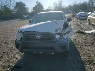 2014 Toyota Tacoma with VIN 5TFNX4CNXEX038463, listed as a Copart auction lot 84529974 with 32,853 mi miles and Salvage Title. Bid and sale history available at carsss.com. Image 11.