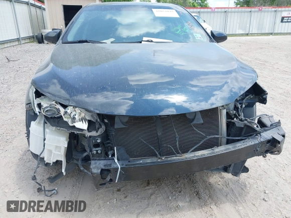 2015 Toyota Camry XLE with VIN 4T1BF1FKXFU881017, listed as a IAAI auction lot 42054825 with 122,232 mi miles and . Bid and sale history available at DreamBid. Image 13.
