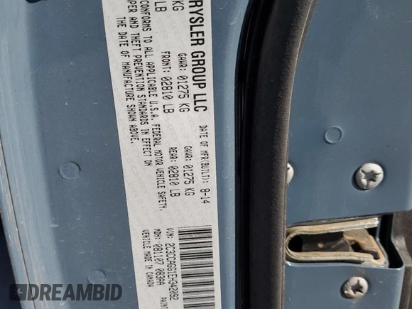 2014 Chrysler 300 S z VIN 2C3CCAGG1EH342092, wystawiony jako Copart lot #53581145 z przebiegiem 118 538 mil mil oraz Szkoda całkowita • Salvage title. Historia ofert i sprzedaży dostępna na DreamBid. Obrazek 12.