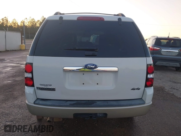 2010 Ford Explorer Eddie Bauer with VIN 1FMEU7EE0AUA56016, listed as a IAAI auction lot 41172194 with 144,672 mi miles. Bid and sale history available at carsss.com. Image 17.