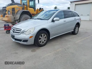 2007 Mercedes-Benz R 3.5L with VIN 4JGCB65E57A052688, listed as a IAAI auction lot 42062948 with 142,440 mi miles and . Bid and sale history available at DreamBid. Image 2.