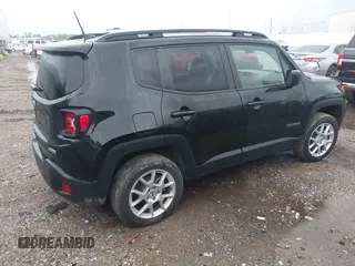 2022 Jeep Renegade Latitude with VIN ZACNJDB14NPN48047, listed as a IAAI auction lot 42494403 with 42,598 mi miles and . Bid and sale history available at DreamBid. Image 4.