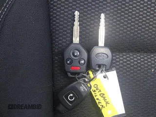 2019 Subaru Outback Premium с VIN 4S4BSAHCXK3275184, выставлен на аукционе IAAI как лот 42564174 с пробегом 163 787 миль миль и . История ставок и продаж доступна на DreamBid. Изображение 11.