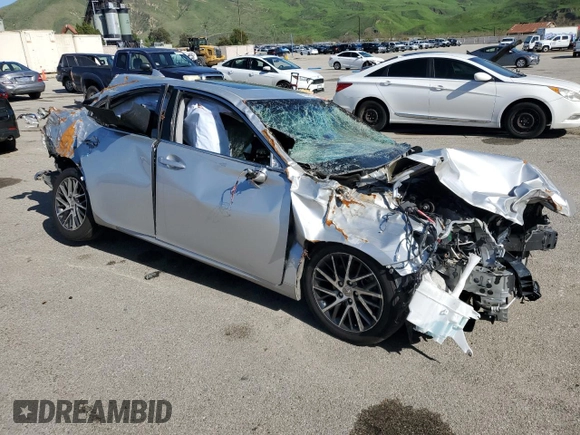 2016 Lexus ES 330 z VIN 58ABK1GG1GU009471, wystawiony jako Copart lot #43888784 z przebiegiem Nie podano mil oraz Nie do naprawy • Non repairable. Historia ofert i sprzedaży dostępna na DreamBid. Obrazek 4.