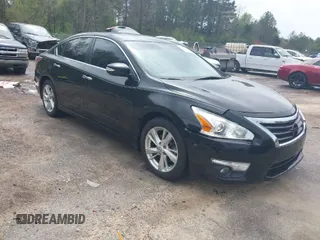2015 Nissan Altima S with VIN 1N4AL3AP9FC582105, listed as a IAAI auction lot 41864014 with 138,477 mi miles and . Bid and sale history available at DreamBid. Image 1.