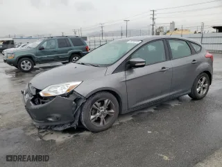 2014 Ford Focus SE with VIN 1FADP3K27EL110858, listed as a Copart auction lot 50347855 with 127,457 mi miles and Salvage Title. Bid and sale history available at carsss.com. Image 1.
