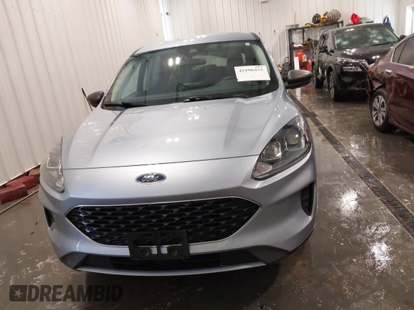 2022 Ford Escape SE с VIN 1FMCU0G64NUB71518, выставлен на аукционе IAAI как лот 42196475 с пробегом 9 389 миль миль и . История ставок и продаж доступна на DreamBid. Изображение 12.
