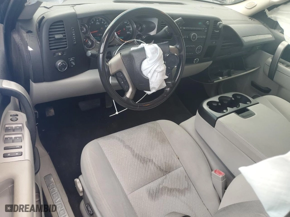 2011 Chevrolet Silverado 1500 LT with VIN 1GCRKSE31BZ221749, listed as a Copart auction lot 51151475 with 134,110 mi miles and Clean Title. Bid and sale history available at carsss.com. Image 8.