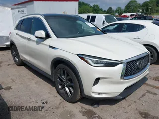 2019 Infiniti QX50 Luxe z VIN 3PCAJ5M3XKF102963, wystawiony jako IAAI lot #42446357 z przebiegiem 124 771 mil mil oraz . Historia ofert i sprzedaży dostępna na DreamBid. Obrazek 1.