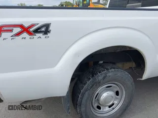2015 Ford F-250 Lariat with VIN 1FT7W2B64FEB95963, listed as a IAAI auction lot 42389657 with 23,866 mi miles and . Bid and sale history available at DreamBid. Image 17.