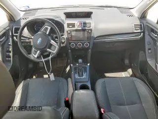 2017 Subaru Forester Touring z VIN JF2SJAWC0HH566901, wystawiony jako Copart lot #60681315 z przebiegiem 70 062 mil mil oraz Szkoda całkowita • Salvage title. Historia ofert i sprzedaży dostępna na DreamBid. Obrazek 8.
