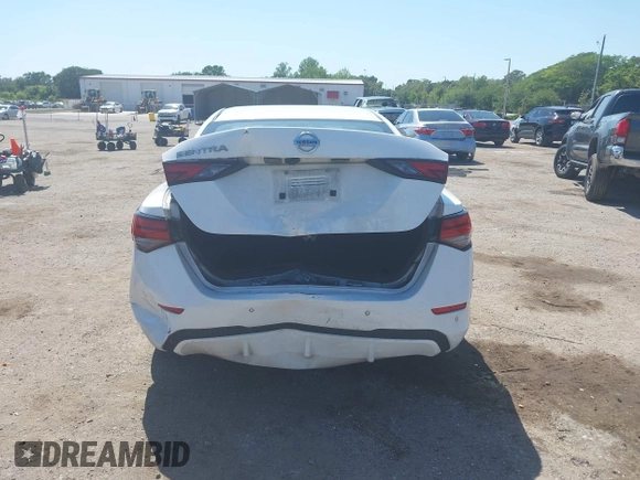 2020 Nissan Sentra S with VIN 3N1AB8BVXLY207174, listed as a IAAI auction lot 42058963 with 133,458 mi miles. Bid and sale history available at carsss.com. Image 16.