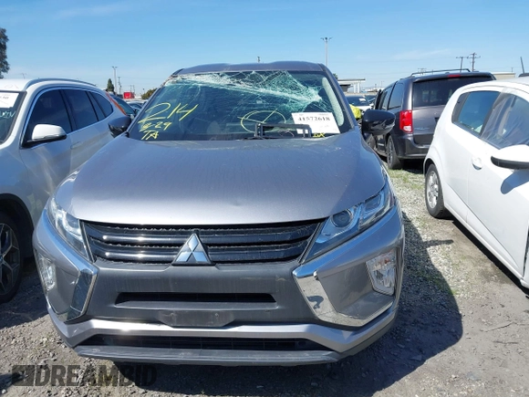 2018 Mitsubishi Eclipse Cross LE z VIN JA4AT4AA5JZ062561, wystawiony jako IAAI lot #41572618 z przebiegiem 95 716 mil mil oraz . Historia ofert i sprzedaży dostępna na DreamBid. Obrazek 12.