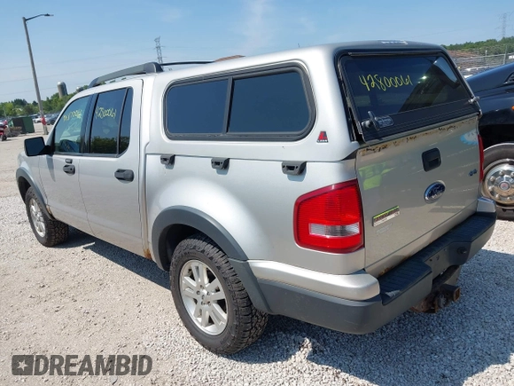 2007 Ford Explorer Sport Trac XLT z VIN 1FMEU51K37UB56300, wystawiony jako IAAI lot #42800061 z przebiegiem 177 751 mil mil oraz . Historia ofert i sprzedaży dostępna na DreamBid. Obrazek 3.