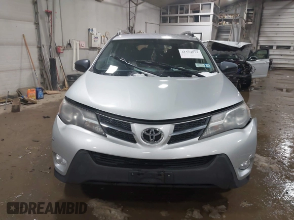 2015 Toyota RAV4 LE with VIN JTMBFREV4FJ037488, listed as a IAAI auction lot 41524052 with 155,544 mi miles and . Bid and sale history available at carsss.com. Image 12.