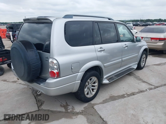 2006 Suzuki XL7 z VIN JS3TX92V464100532, wystawiony jako IAAI lot #42422620 z przebiegiem 221 806 mil mil oraz . Historia ofert i sprzedaży dostępna na DreamBid. Obrazek 4.