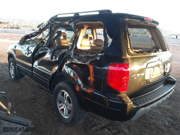 2004 Honda Pilot EX with VIN 2HKYF18624H620101, listed as a IAAI auction lot 41841945 with 196,158 mi miles. Bid and sale history available at carsss.com. Image 3.