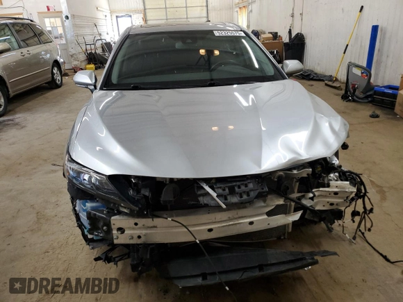 2023 Toyota Camry SE with VIN 4T1T11AKXPU773587, listed as a Copart auction lot 52325575 with 46,941 mi miles and Salvage Title. Bid and sale history available at DreamBid. Image 5.