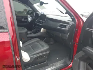 2022 Chevrolet Suburban Z71 with VIN 1GNSKDKD8NR301037, listed as a IAAI auction lot 41606859 with 101,854 mi miles. Bid and sale history available at carsss.com. Image 5.