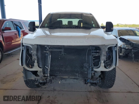 2019 Ford F-250 XL with VIN 1FT7W2A65KEE58053, listed as a Copart auction lot 57067615 with 96,407 mi miles and Salvage title. Bid and sale history available at DreamBid. Image 5.