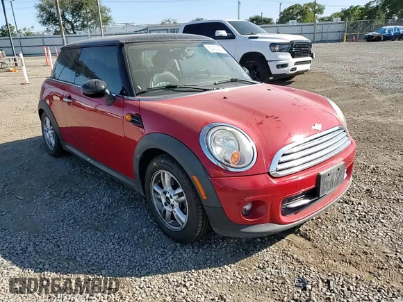 2011 MINI Hardtop with VIN WMWSU3C58BT183765, listed as a Copart auction lot 63061405 with 59,902 mi miles and Salvage title. Bid and sale history available at DreamBid. Image 14.