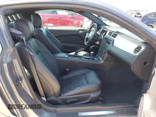 2013 Ford Mustang GT with VIN 1ZVBP8CF2D5274776, listed as a IAAI auction lot 41759198 with 9,634 mi miles. Bid and sale history available at carsss.com. Image 5.