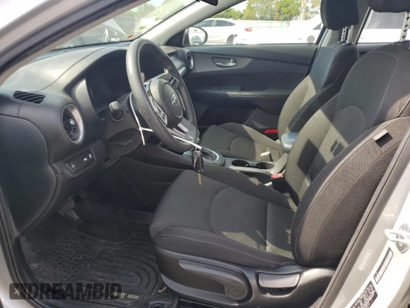 2021 Kia Forte FE z VIN 3KPF24AD2ME310113, wystawiony jako Copart lot #58938215 z przebiegiem 60 418 mil mil oraz Szkoda całkowita • Salvage title. Historia ofert i sprzedaży dostępna na DreamBid. Obrazek 7.