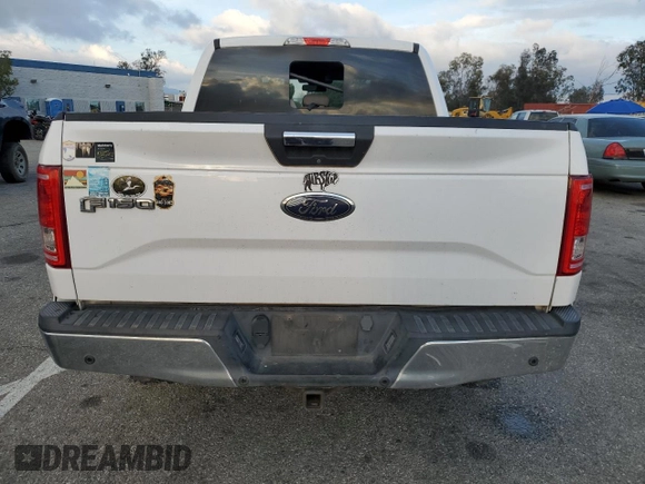 2015 Ford F-150 XL with VIN 1FTEW1CG5FKD43418, listed as a Copart auction lot 44239165 with 208,295 mi miles and Salvage title. Bid and sale history available at DreamBid. Image 6.
